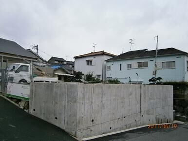 s-iwai1.jpg